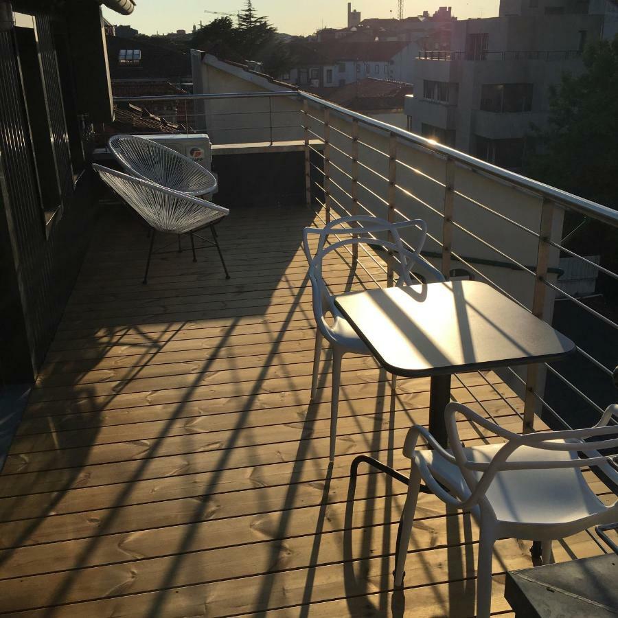 Ferienwohnung Oporto Design Attic - Solar Da Avenida Exterior foto